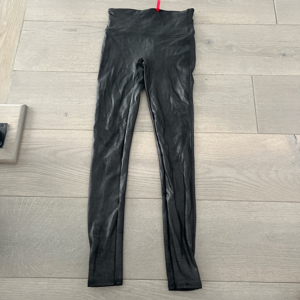 Black High-Waisted Leggings